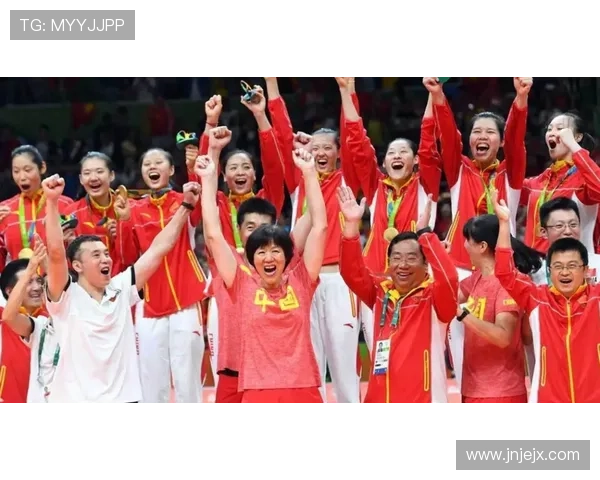 杜锋赞全队齐心协力逆境制胜每位球员都值得尊敬鼓舞士气备受瞩目