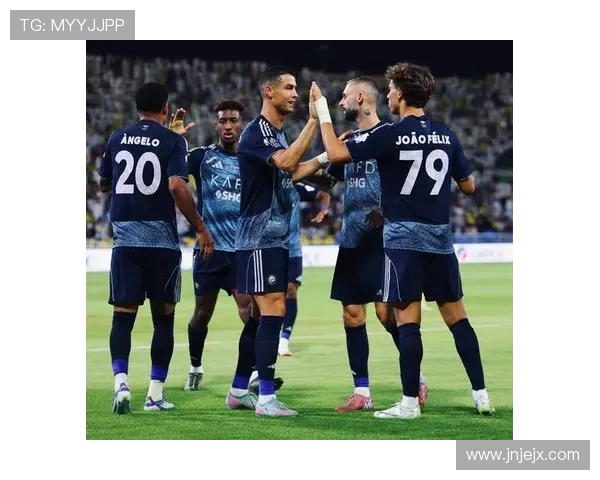 利雅得胜利客场对阵阿首发名单公布C罗缺阵马内科曼菲利克斯均坐替补 利雅得胜利客场对阵阿首发名单公布C罗缺阵马内科曼菲利克斯均坐替补